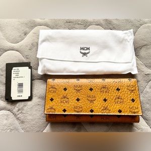 MCM Tri-fold Wallet